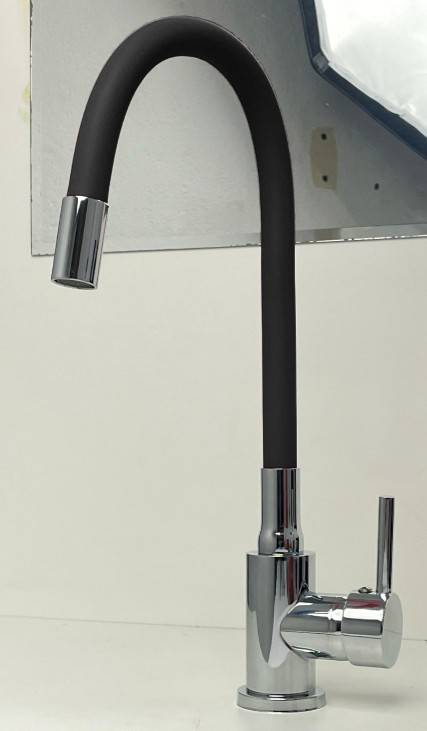 TORNEIRA MONACO MONOCOMANDO TUBO COLOR PRETO CROMADA